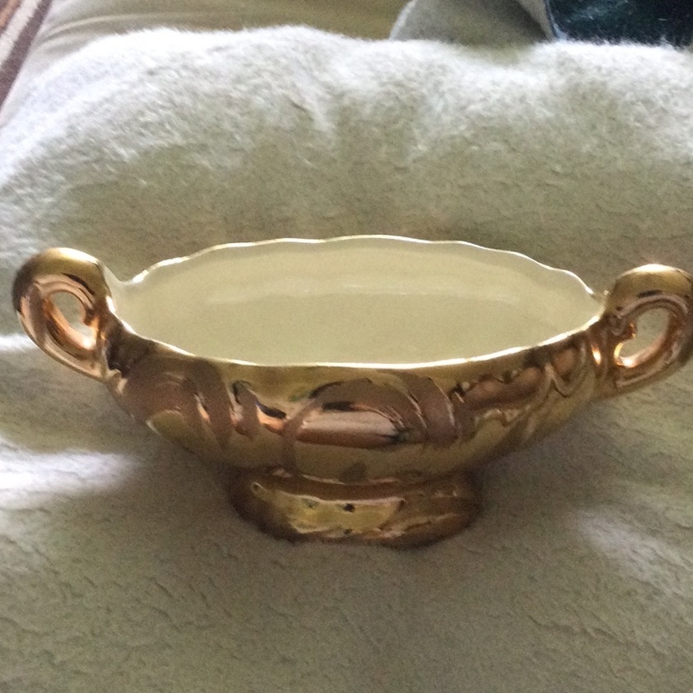Vintage 22K gold dish mid century swetye salem Ohio pottery